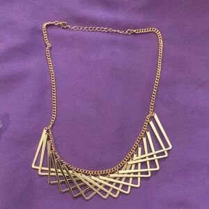 Elegant Gold Geometric Necklace